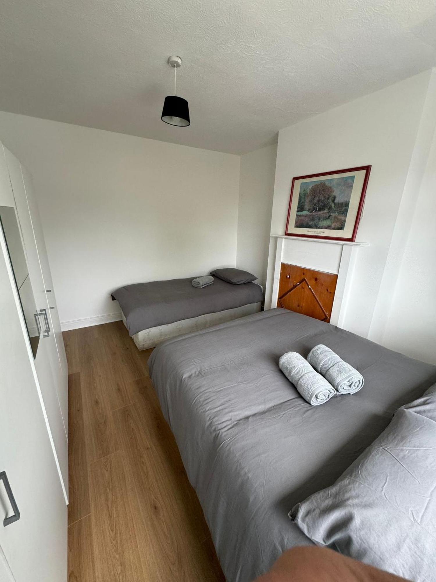 Nice Triple Room At 2 Iveragh Rd-7 Дублин Экстерьер фото